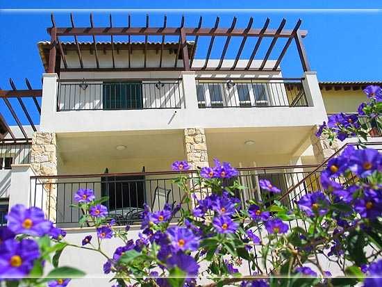 Cyprus Villas and Apartments: Click for details